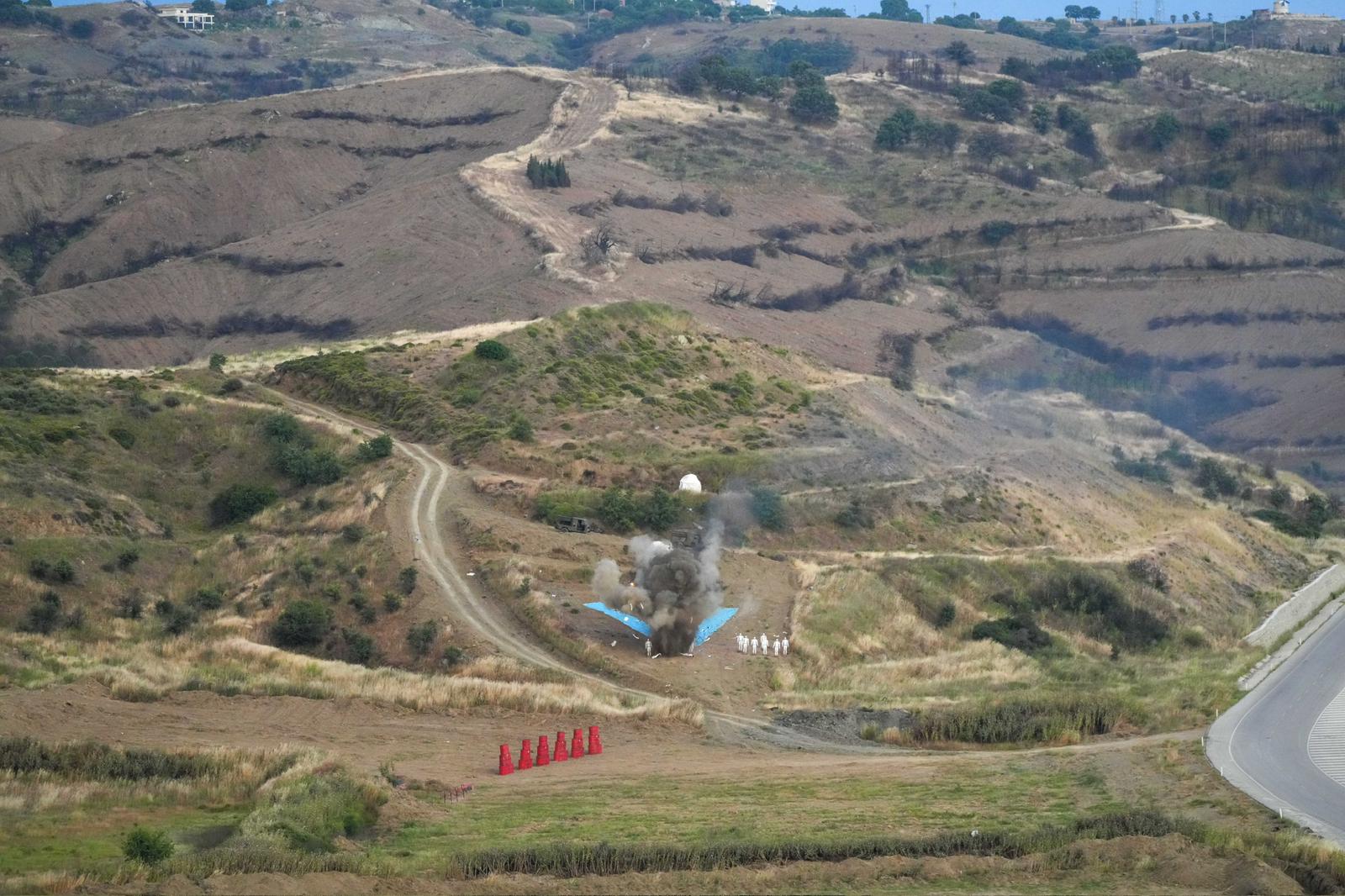 STM’s KARGU Loitering Munitions Execute World-First Live Swarm Attack at EFES-2026 Exercise