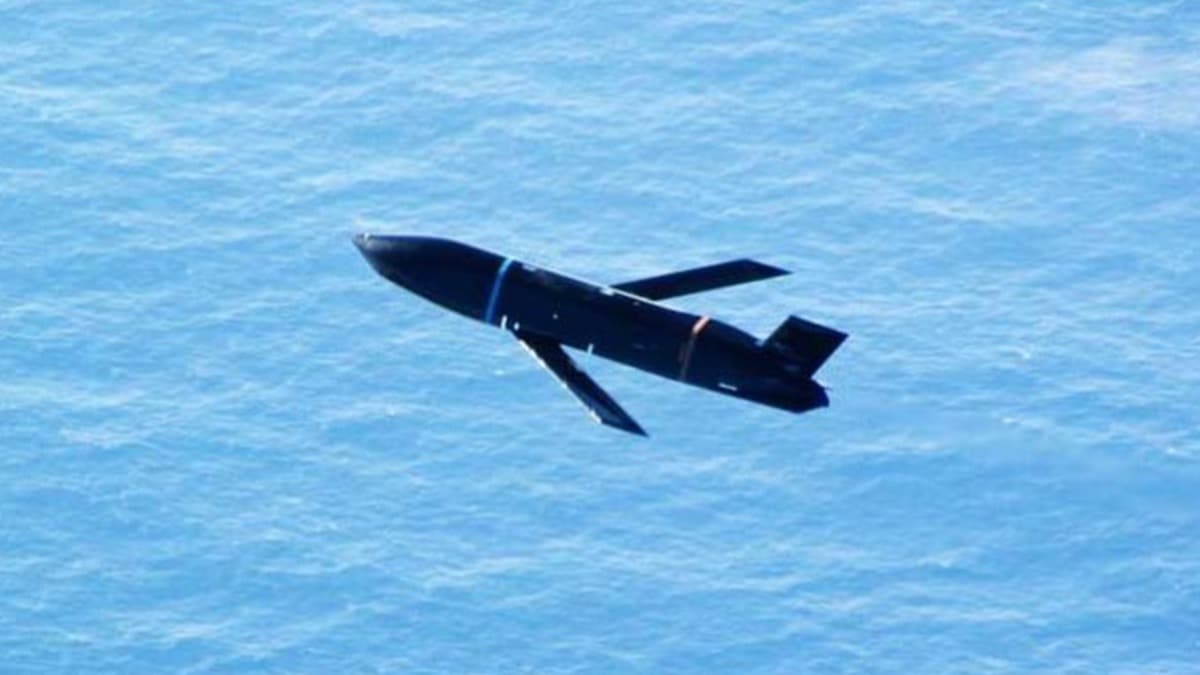 Lockheed Martin Advances F-35C’s Naval Strike Prowess with LRASM Integration Milestone