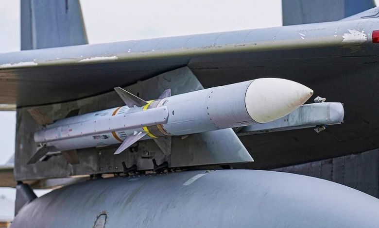 Bulgaria Bolsters F-16 Fleet with Major US Missile Acquisition